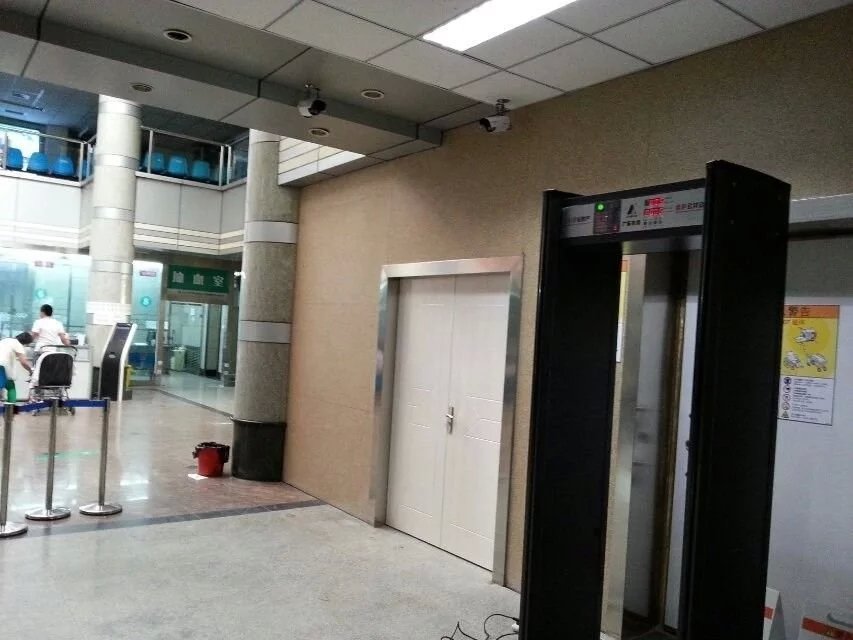 供應(yīng)廣東安盾AD-2300數(shù)碼金屬探測門