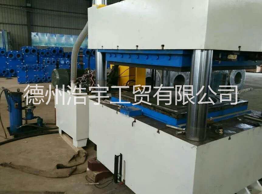 不銹鋼水箱模具 水箱板沖壓模具