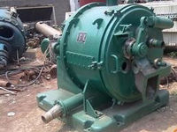供應(yīng)s1000型三足離心機(jī)。二手離心機(jī)，臥式螺旋離心機(jī)，臥式刮刀離心機(jī)。