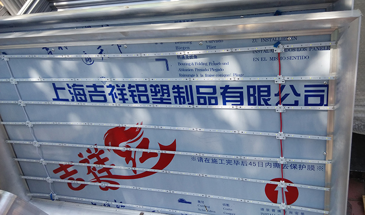 餐飲漢堡燈箱肯德基雙面點(diǎn)餐燈箱 廠家 價(jià)格 哪有賣的 燈箱肯德基雙面點(diǎn)餐燈箱