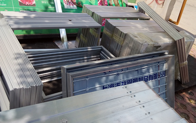 供應(yīng)用于室內(nèi)單面開啟|室內(nèi)河南鄭州超薄燈箱可換畫面廣告LED燈箱