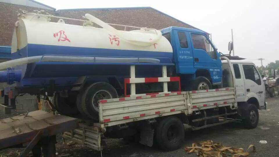 供應(yīng)各品牌二手灑水車價格二手吸糞車