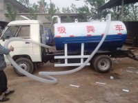 供應(yīng)用于環(huán)衛(wèi)的二手汽車灑水車福田二手灑水車配件