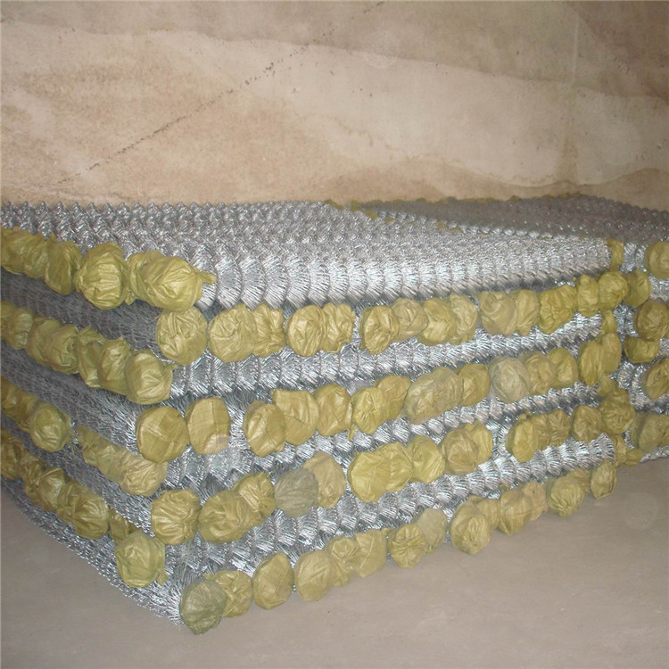 供應(yīng)用于的礦用勾花網(wǎng)煤礦支護(hù)網(wǎng)廠家安平錢森牌勾花網(wǎng)QSgh010