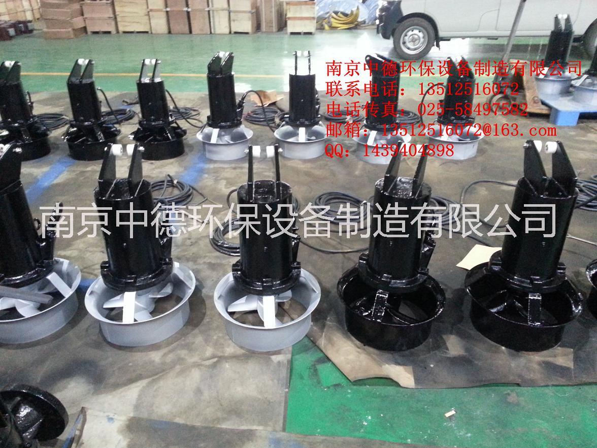 廠家直銷供應(yīng)QJB鑄件式攪拌機(jī)，QJB0.85/8，1.5/6，2.2/8，4/6等不同規(guī)格。