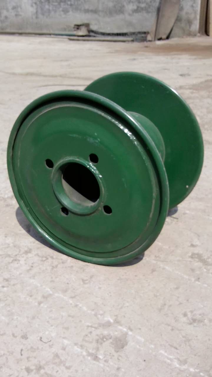 供應(yīng)電纜軸盤，電纜軸盤廠，電纜軸盤生產(chǎn)廠家找寧晉永康線纜盤具廠 云南高速軸盤批發(fā)