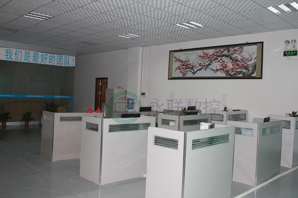 東莞彈簧機(jī)