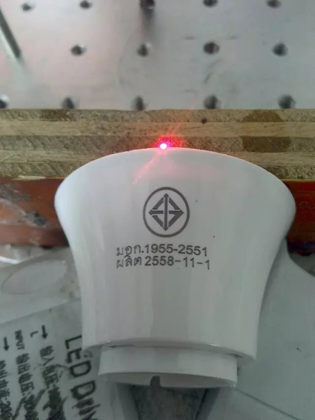 汕頭金屬光纖激光打標機價格，汕頭塑料激光打標機批發(fā)