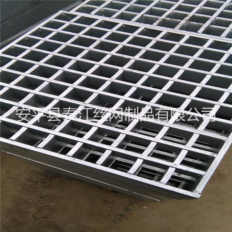 廠家直銷 平臺(tái)鋼格板 鋼格板 熱鍍鋅鋼格柵板 可加工定制