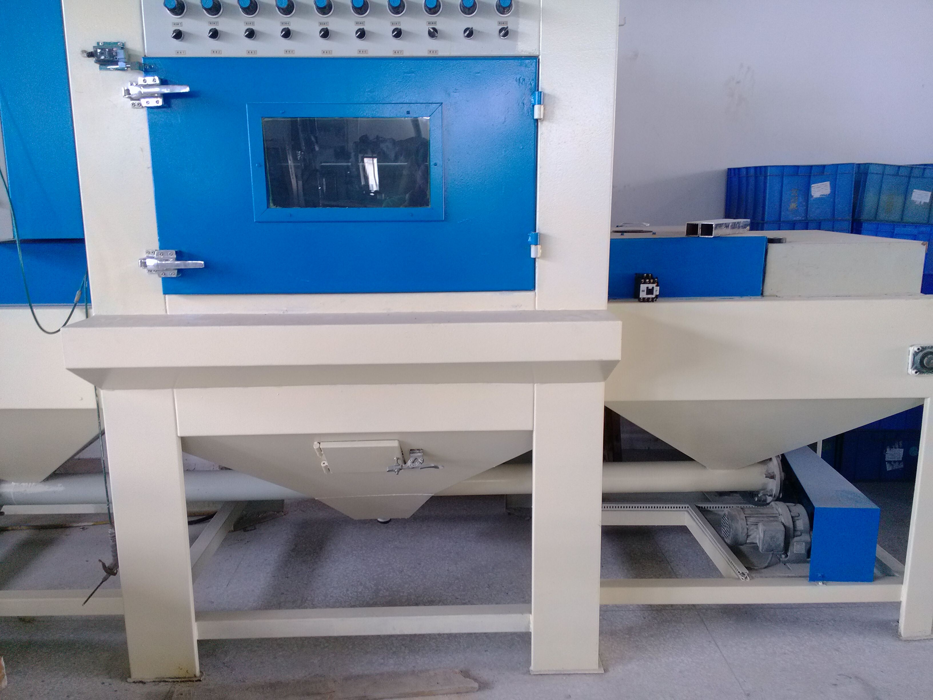 供應輸送式自動噴砂機，平面自動噴砂機，東莞自動噴砂機，自動噴砂機價格