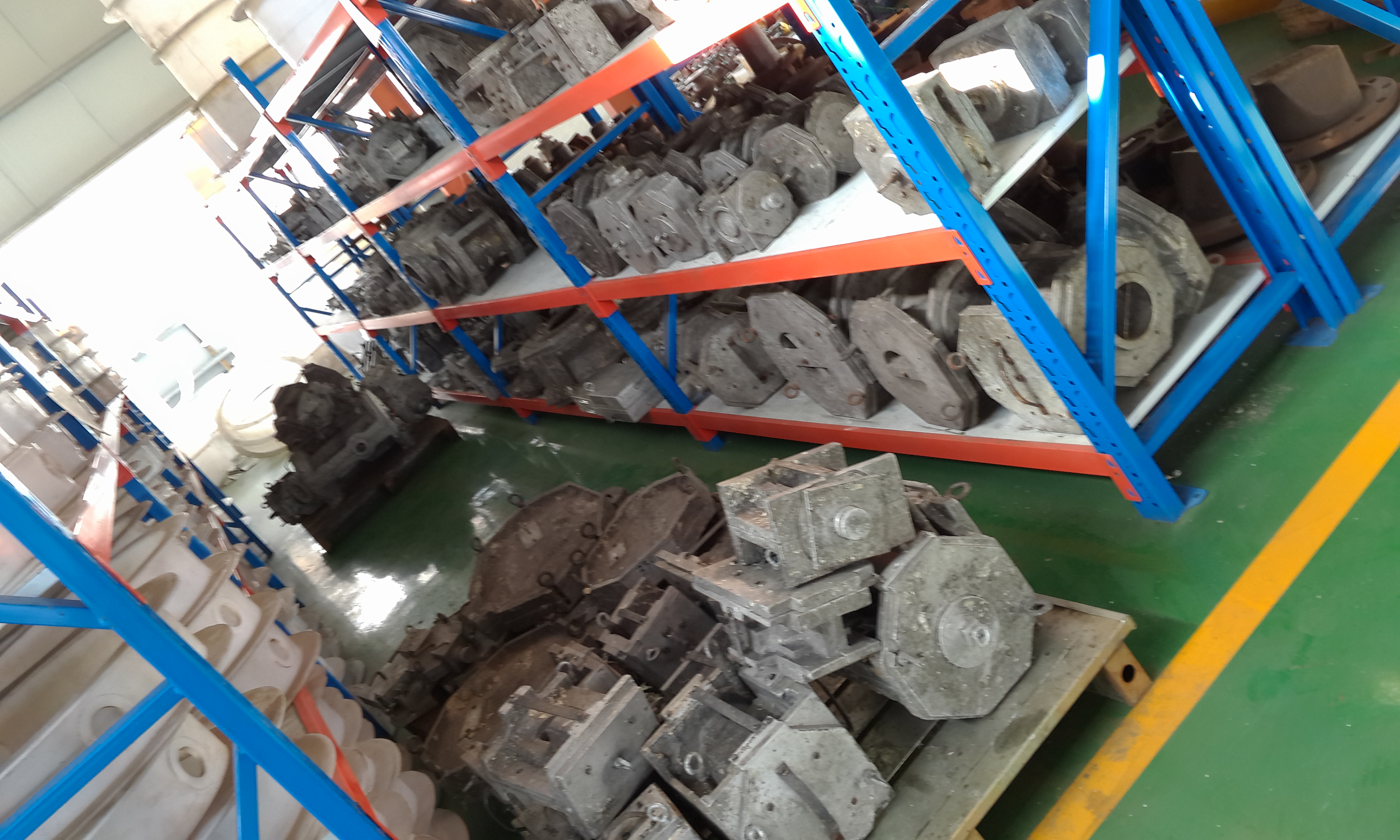 供應(yīng)FQ41襯氟放料閥、