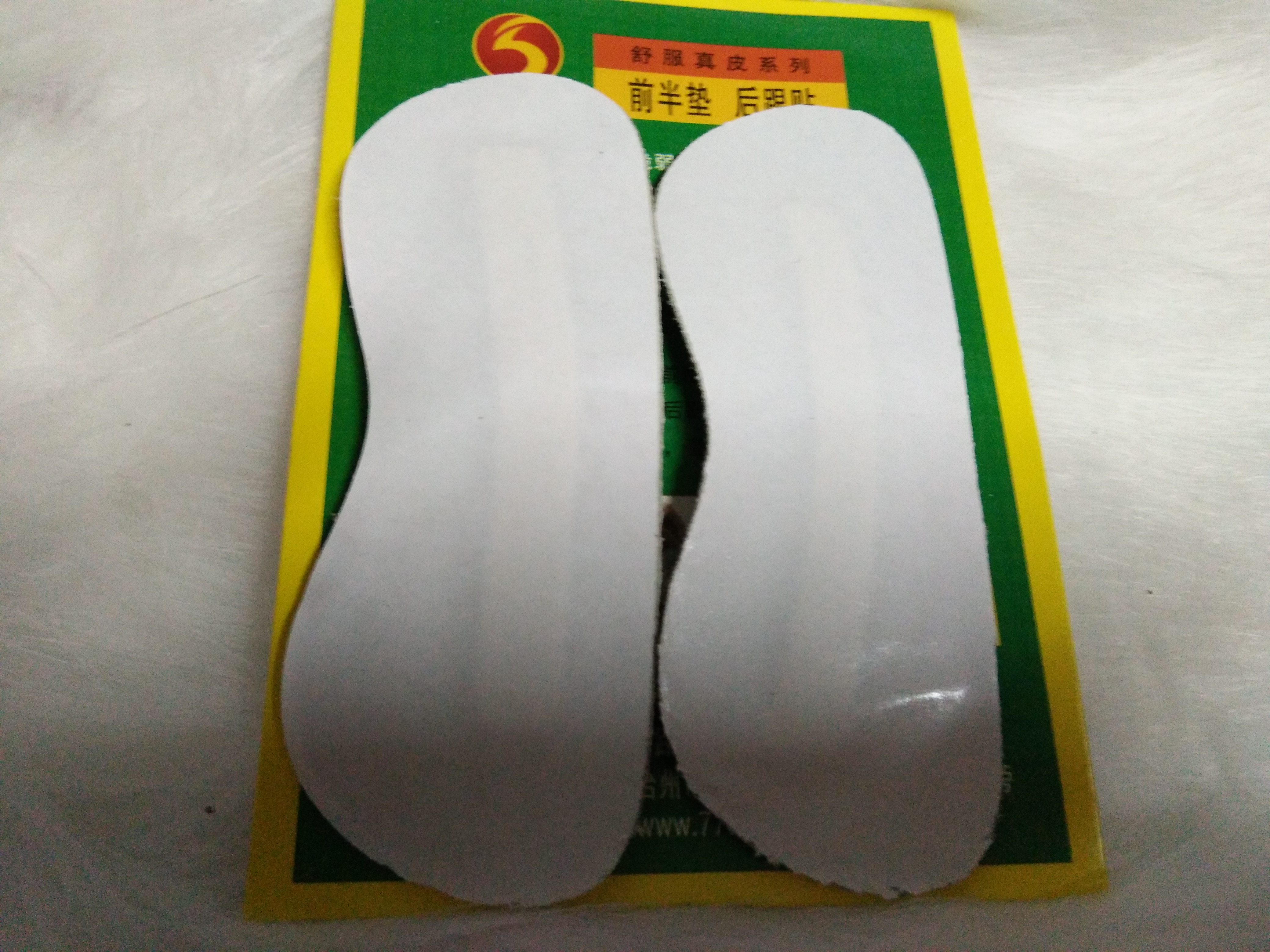 供應(yīng)用于鞋類用品的男女式真皮后跟貼