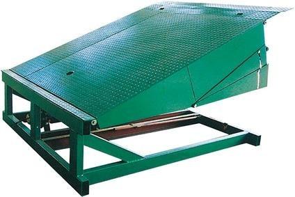 濟(jì)南固定式登車橋廠家直銷 濟(jì)南固定式登車橋供應(yīng)商 濟(jì)南固定式登車橋廠家 濟(jì)南固定式登車橋制造商