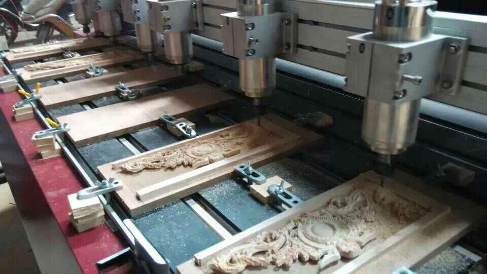 特價銷售1325木工雕刻機 廠家生產(chǎn)