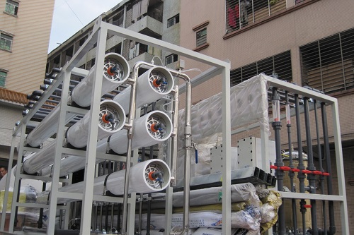 供應(yīng)成套武漢硅片太陽能生產(chǎn)EDI電子離子高純水制取設(shè)備