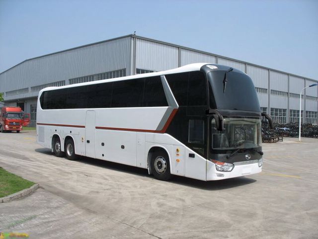 廣州租車特價包車企業(yè)上下班接送