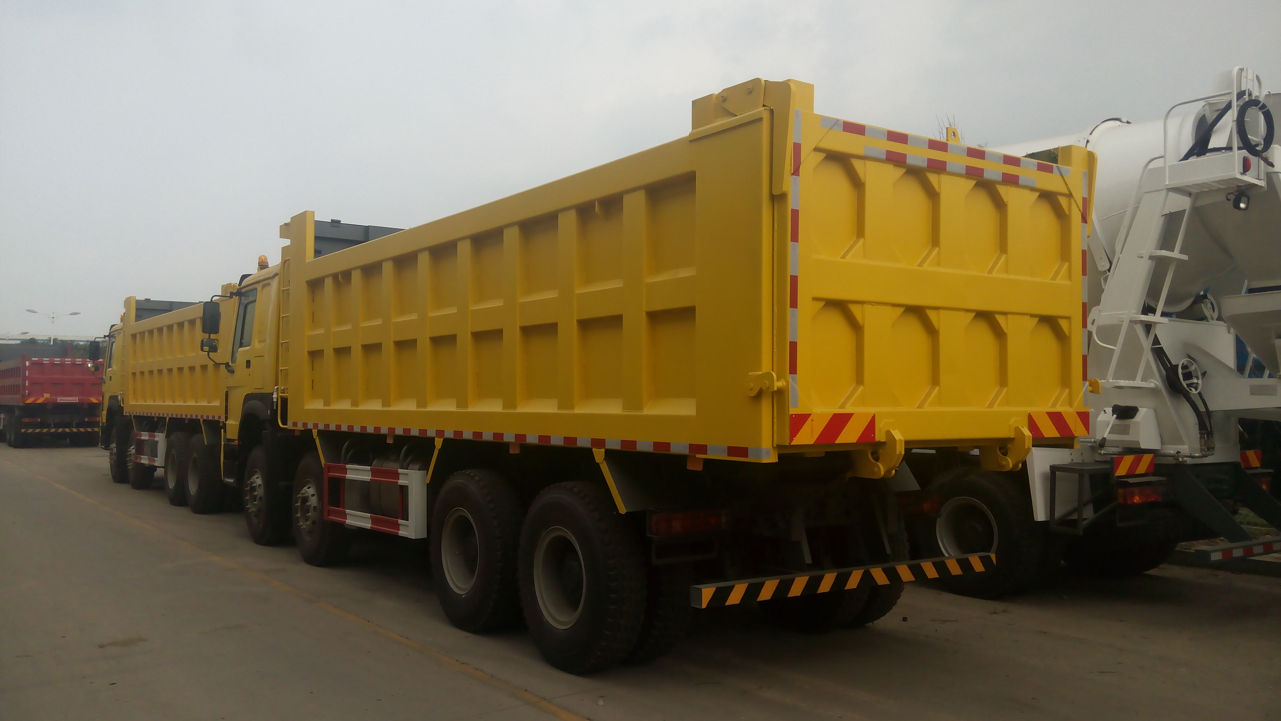 HOWO豪沃自卸車 HOWO*后八自卸車 HOWO自卸車7.3米車 豪沃336馬力自卸車