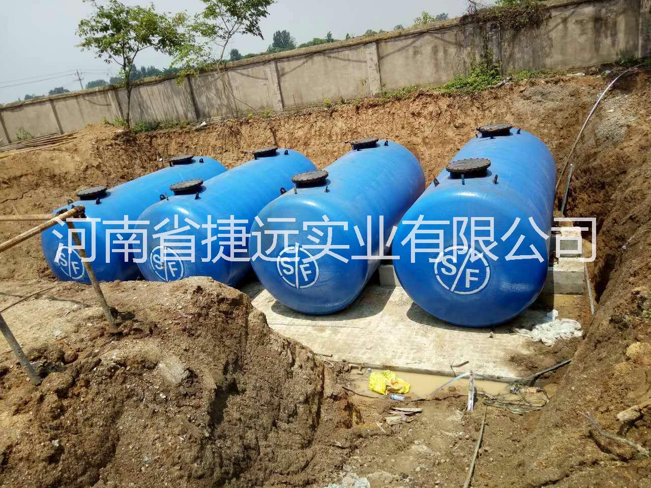 信陽、漯河、許昌、南陽、 駐馬店SF雙層油罐、SKP管道改造施工 駐馬店SF雙層油罐SKP管道