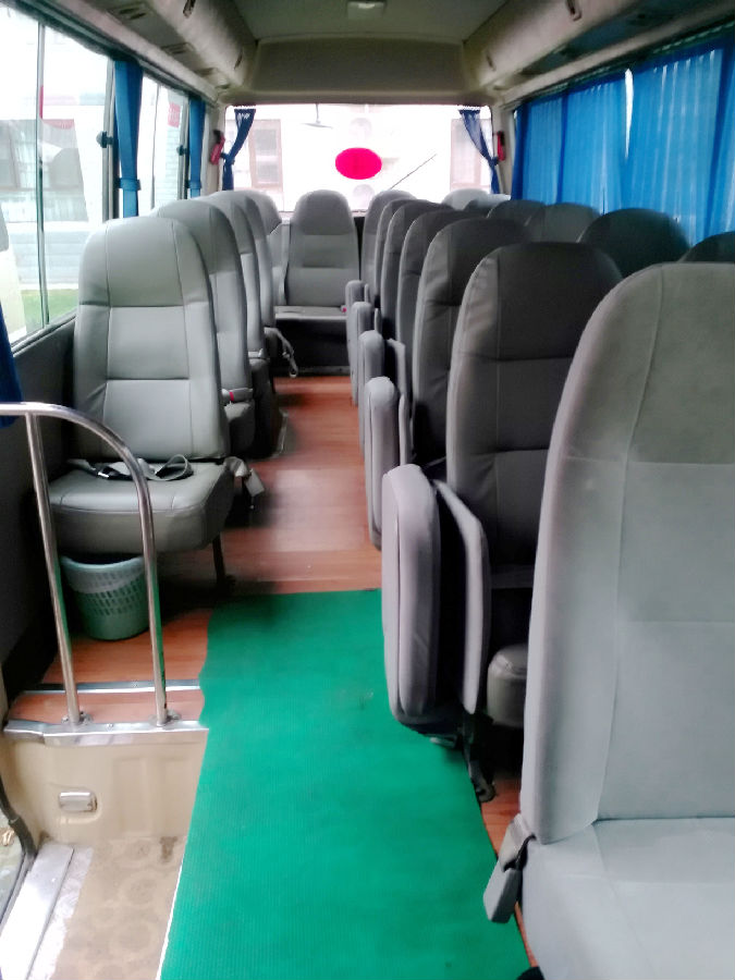 天河區(qū)旅游大巴出租  廣州轎車租賃  婚慶用車
