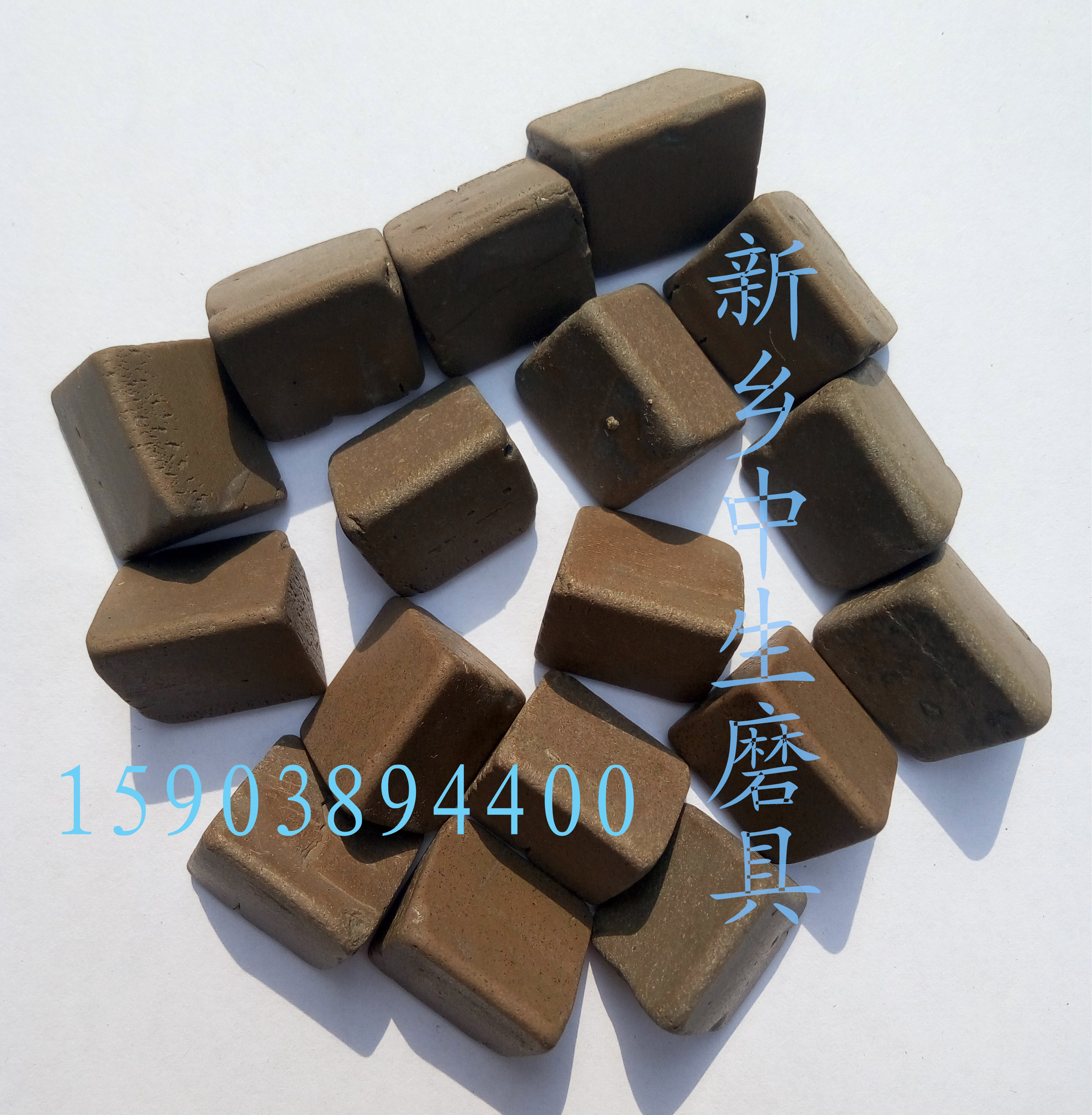 新鄉(xiāng)棕剛玉磨料廠家 棕剛玉磨料廠家 棕剛玉磨料批發(fā) 20元/公斤