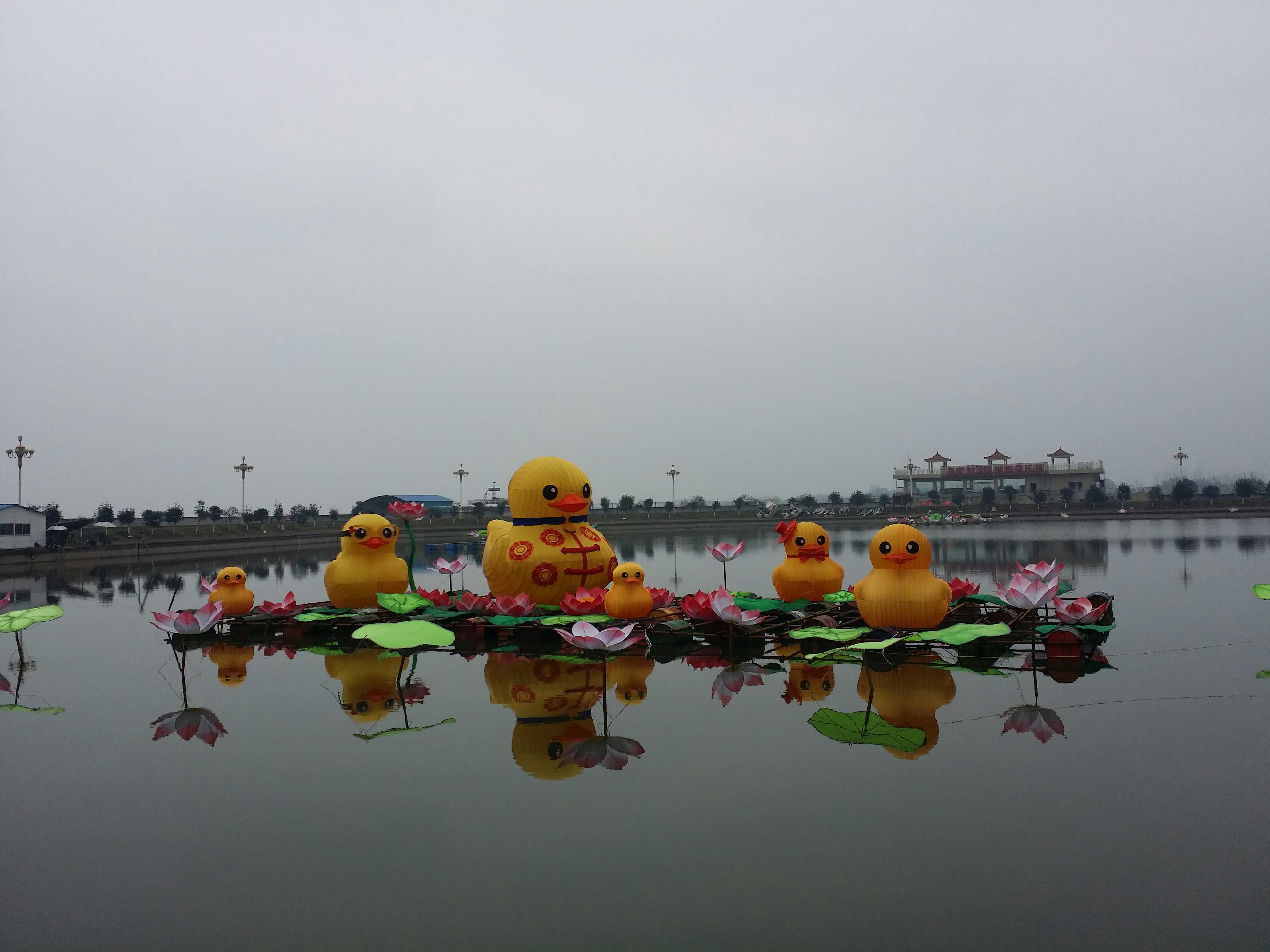 中山夢幻燈光節(jié)上門制作免費設(shè)