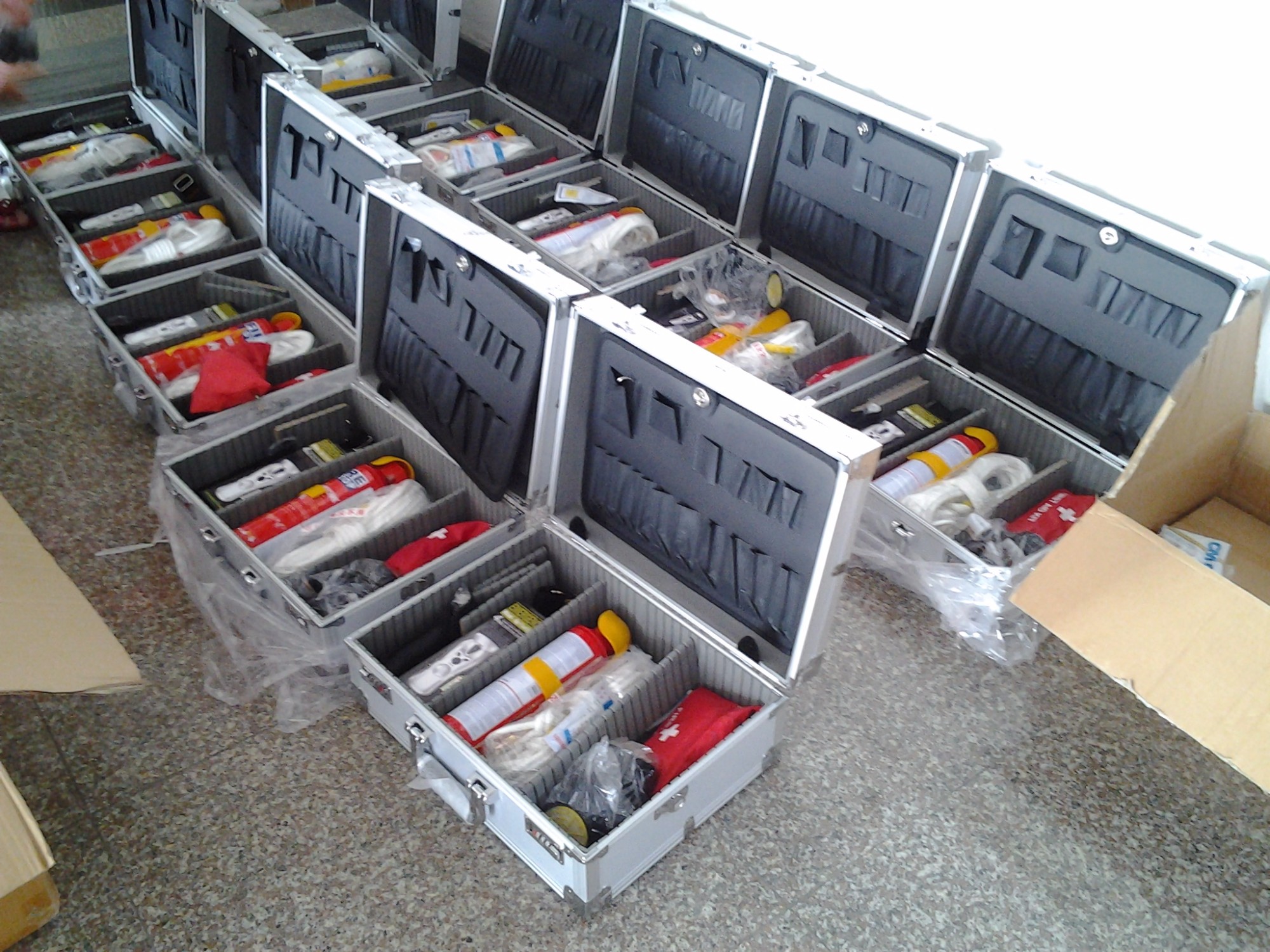 消防器材家庭必備 民防應(yīng)急箱 家庭應(yīng)急包 消防應(yīng)急包 必備