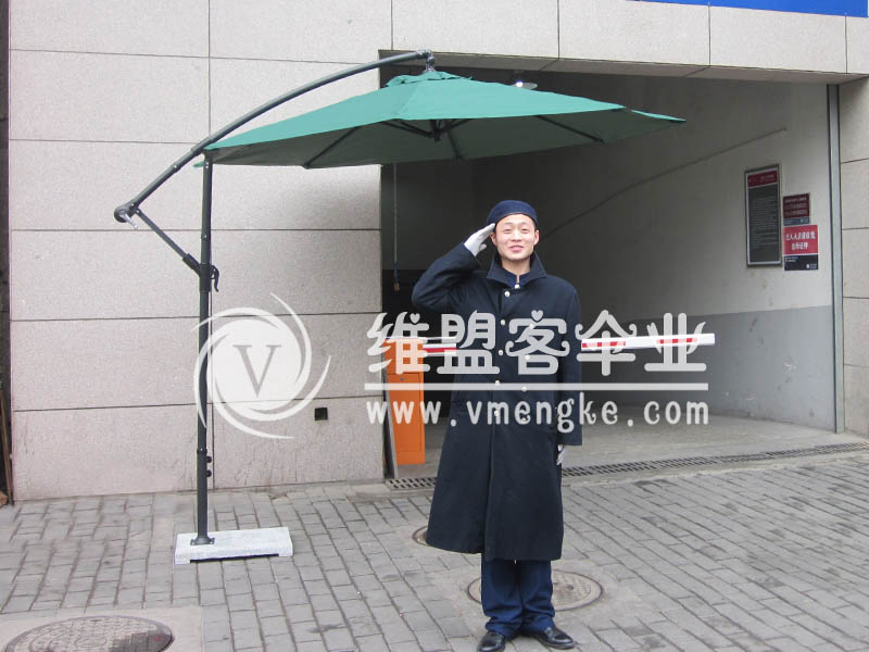戶外崗亭傘 廣告?zhèn)阌喿鲂蓍e傘