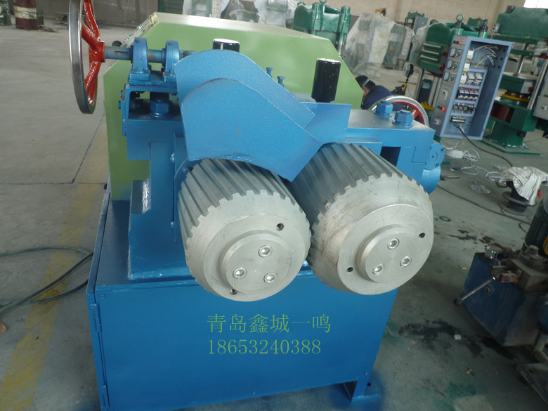 供應(yīng)廢舊輪胎膠分解處理_膠粉生產(chǎn)線_青島鑫城一鳴膠粉生產(chǎn)線_膠粉生產(chǎn)各種設(shè)備 廢舊輪胎處理設(shè)備 膠粉生產(chǎn)線