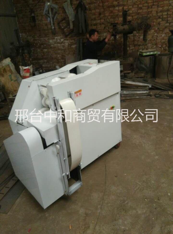 方饅頭機(jī)【刀切饅頭機(jī)】廠家直銷3500元【邢臺(tái)中和商貿(mào)有限公司】