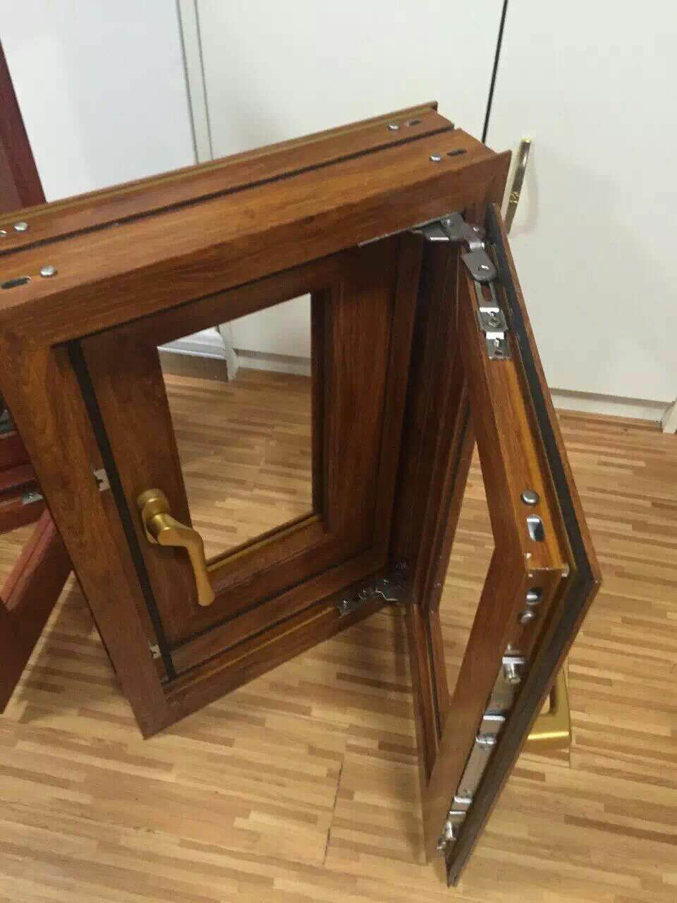 新型隱形鉸鏈安裝方便，承重70公斤，斷橋高端門窗* 新型專業(yè)隱形鉸鏈