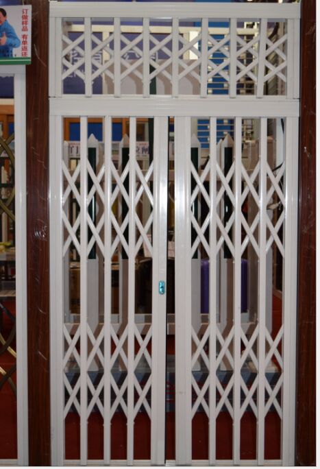 派派門窗供應(yīng)鋁合金拉閘門1.2厚 佛山供應(yīng)鋁合金拉閘門