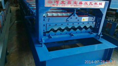 現(xiàn)貨供應(yīng)750型彩鋼壓瓦機(jī)，鑫寶盛質(zhì)優(yōu)價(jià)廉