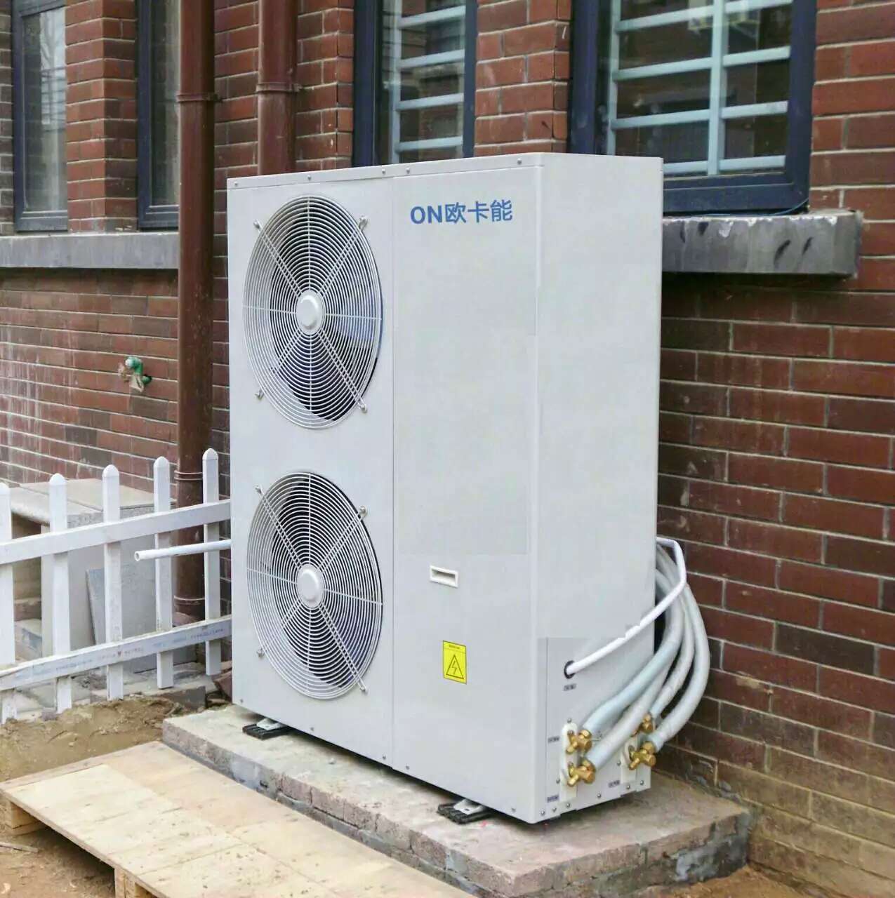 供應(yīng)空氣能熱泵熱水器地暖機(jī)安裝簡(jiǎn)介