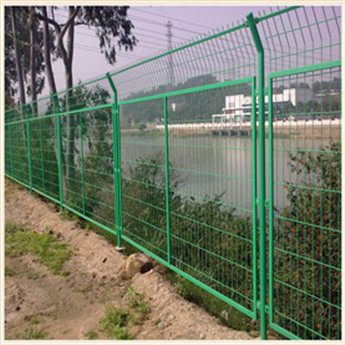 框架鐵絲網(wǎng)@太原框架鐵絲網(wǎng)@框架鐵絲網(wǎng)報(bào)價(jià) 框架護(hù)欄網(wǎng)