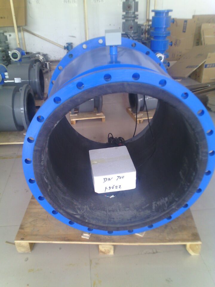 供應(yīng)供水/排水管道式流量計(jì)制造商