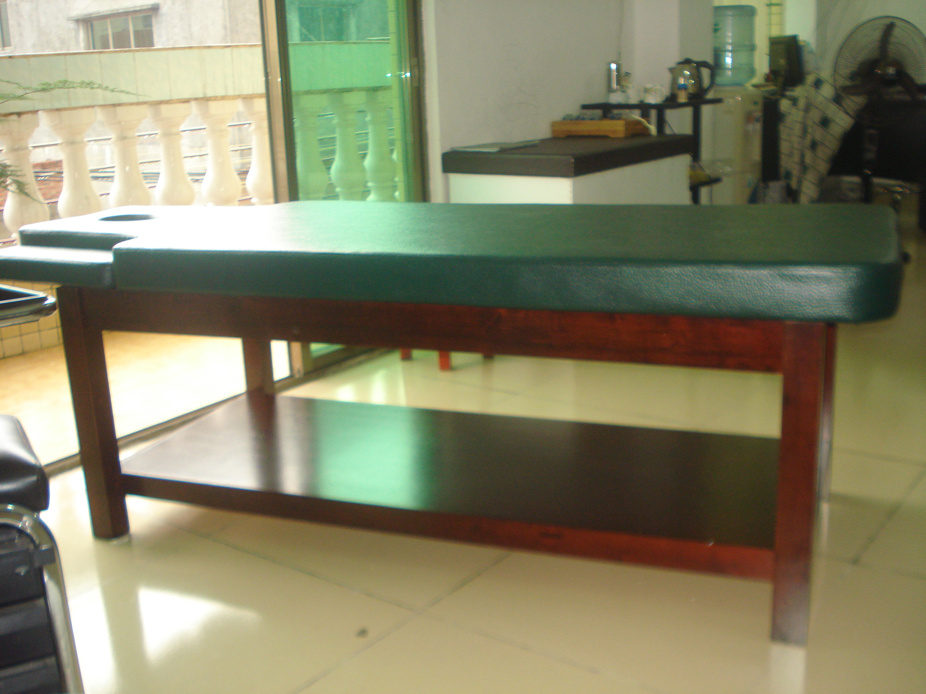 豪華全實木美容按摩床  美容床定制廠家  美容床批發(fā) 中式實木美容按摩床