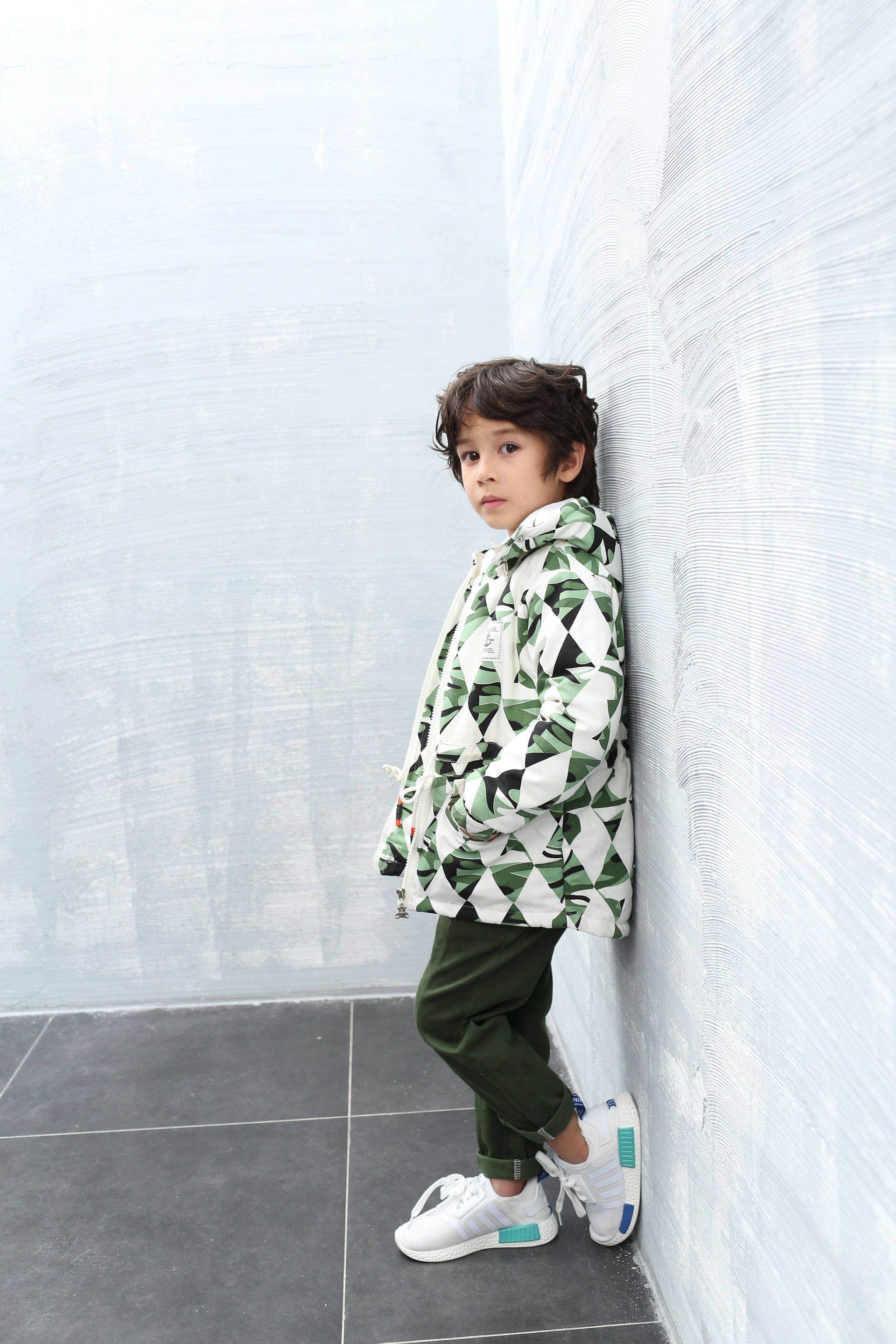 時(shí)尚童裝 男童童裝代理 哪家童裝比較適合加盟 童裝加盟電話