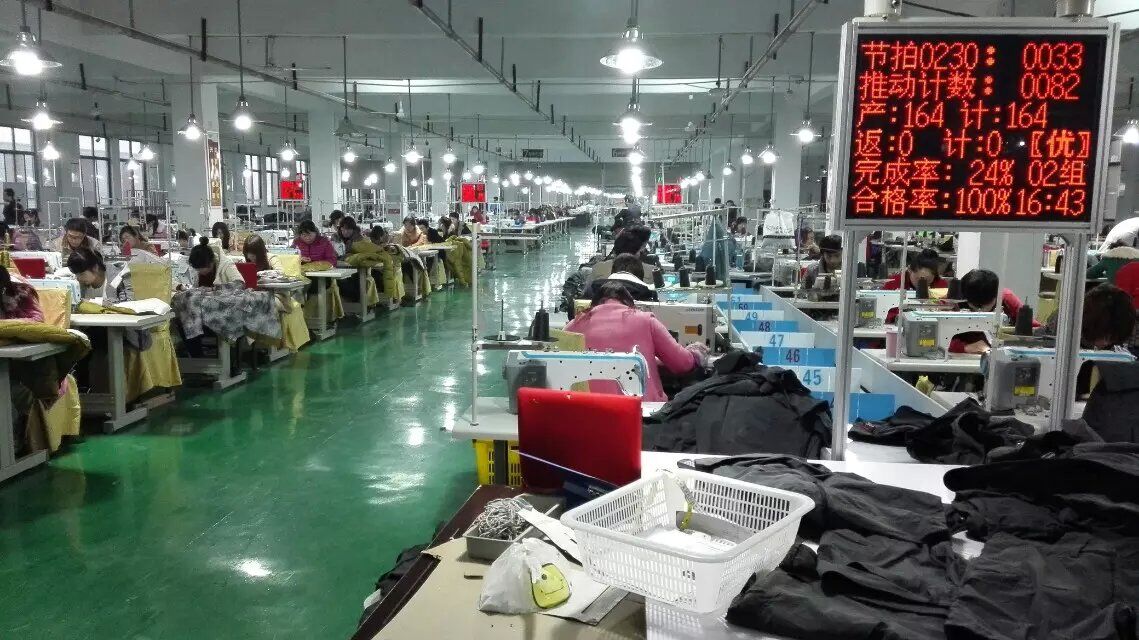 供應(yīng)服裝生產(chǎn)流水線電動(dòng)吊掛流水線 服裝生產(chǎn)流水線  服裝吊掛流水線 服裝生產(chǎn)流水線  服裝履帶流水線