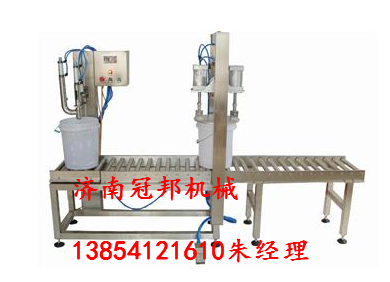 全自動油類灌裝機      東營廠家特全自動橄欖油灌裝機