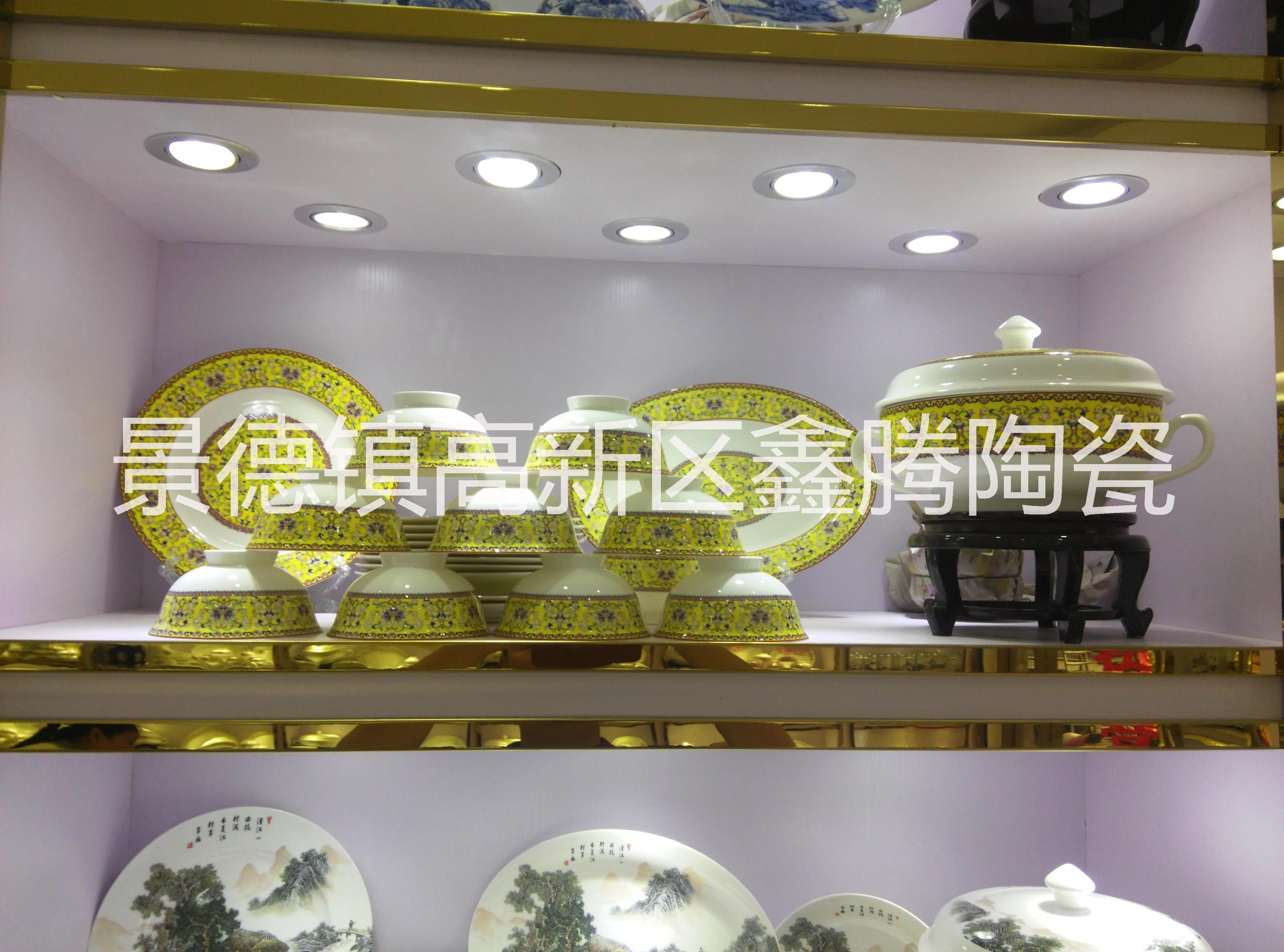 供應(yīng)青花瓷套裝餐具-*餐具訂做