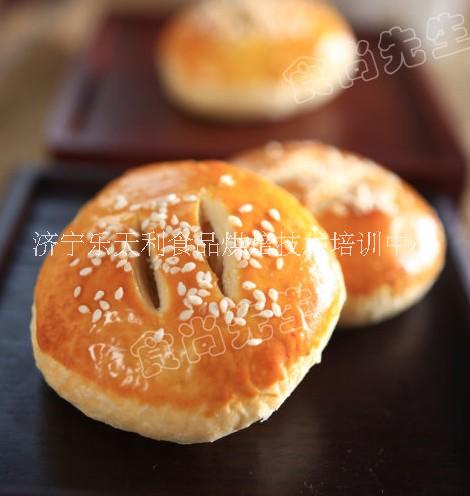 老公餅制作技術(shù)培訓(xùn)來樂天利學(xué)習(xí)老公餅技術(shù)做法
