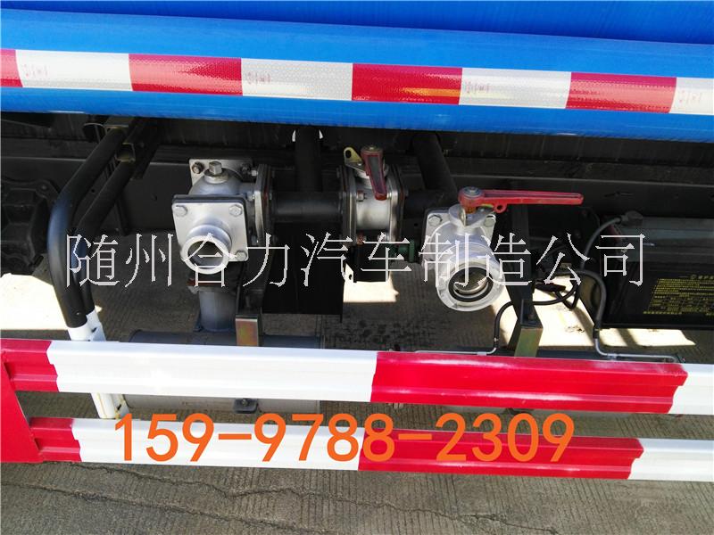 廠家直銷東風(fēng)多利卡5方灑水車 價(jià)格實(shí)惠質(zhì)量好