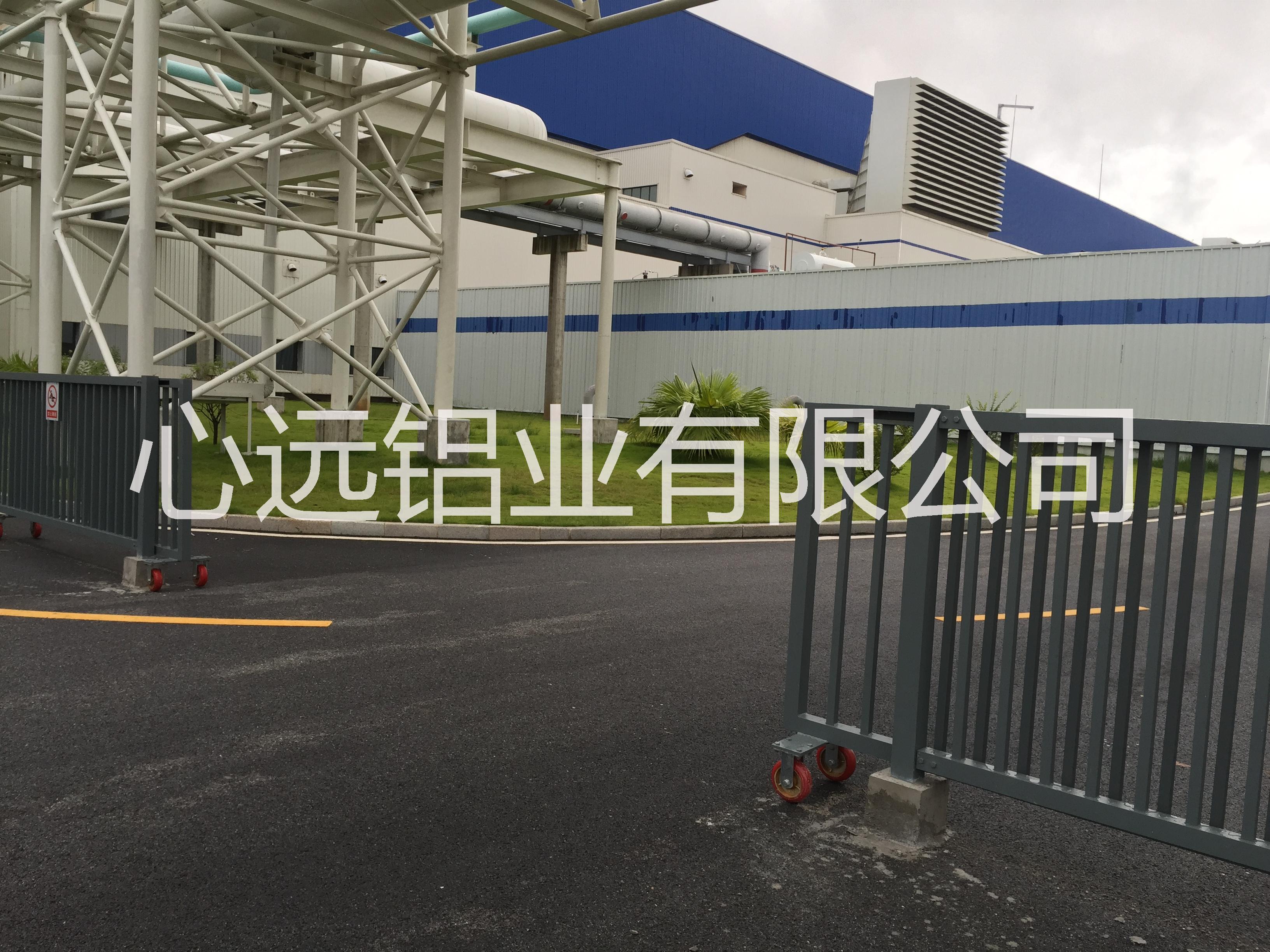 鋁合金護(hù)欄圍欄欄桿 鋁合金護(hù)欄圍欄柵欄欄桿