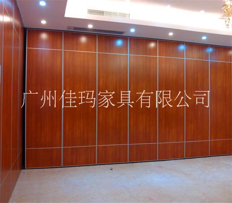 東莞宴會廳活動屏風設(shè)計，宴會廳活動屏風報價，廣州屏風折疊門廠家