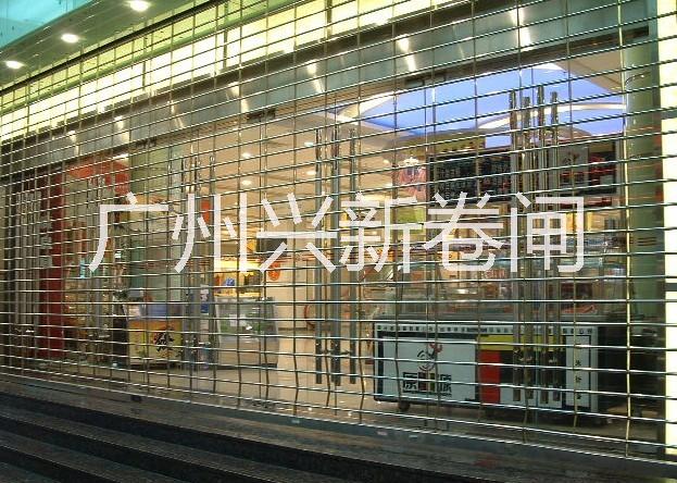 深圳通花卷閘門價格  深圳通花卷閘門安裝  深圳通花卷閘門批發(fā)