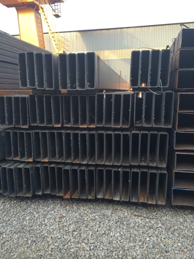 Q235方矩管生產(chǎn)制造商 供應(yīng)Q235方矩管制造商