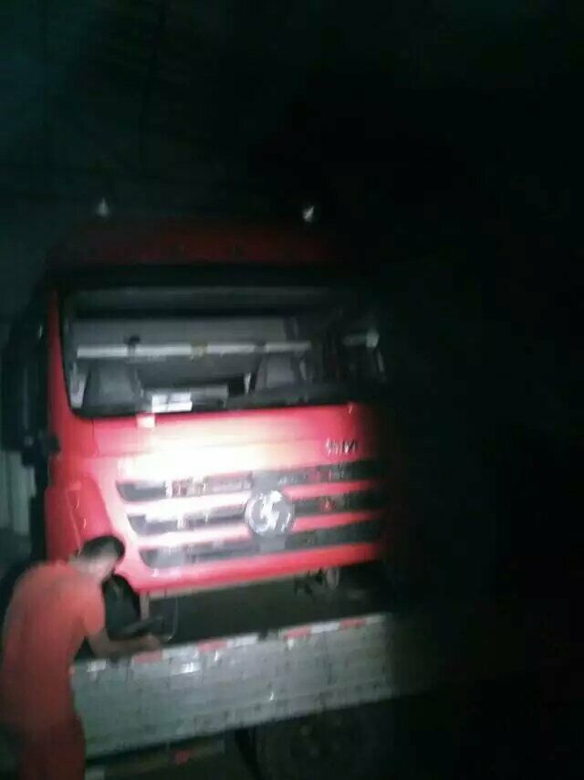 重汽豪沃駕駛室總成供應(yīng)商，重汽豪沃駕駛室總成價格，重汽豪沃駕駛