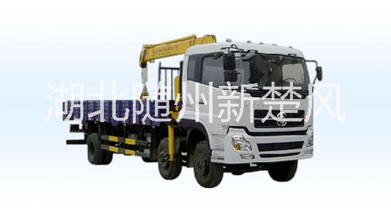 解放雙橋隨車起重運輸車  板長7米的隨車吊報價