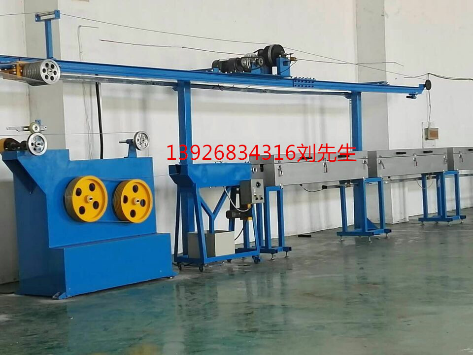 供應(yīng)硅膠碳纖維發(fā)熱線(xiàn)擠出機(jī)價(jià)格