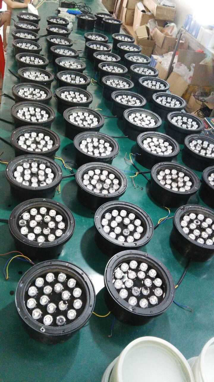 中山工廠研發(fā)生產(chǎn)LED地埋燈 LED圓形地埋燈成品外殼批發(fā)